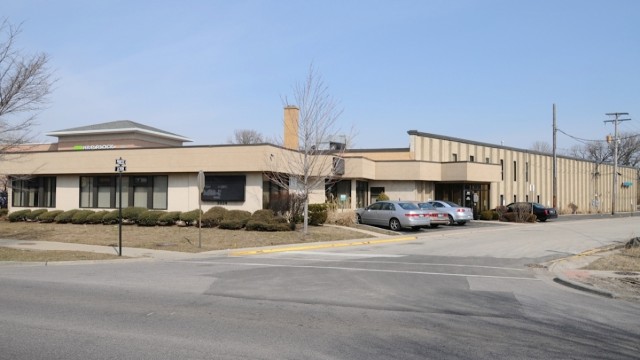3924 W Devon Ave, Lincolnwood, IL 60712 3924 W Devon Ave, Lincolnwood, IL 60712