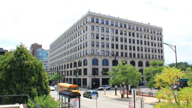 4740-4750 N Sheridan Road, Chicago IL 4750 Sheridan photo