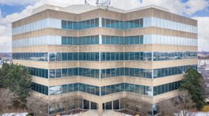 4801 Southwick Dr, Matteson, IL 60443