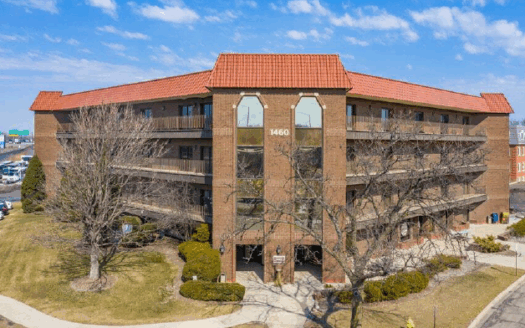 1460 Renaissance Drive Park Ridge, IL 60068