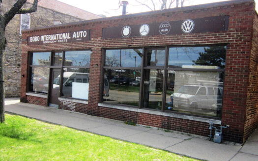 1920 First Street, Highland Park, IL 60035
