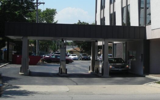 4001 W Devon, Chicago, IL 60646