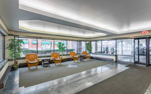 4801 W Peterson Ave, Chicago, IL 60646