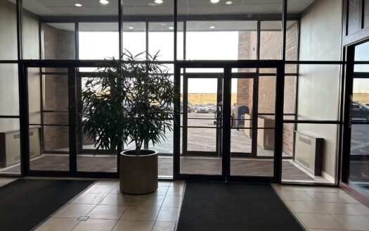 600 Town Center Road, Matteson, IL 60443