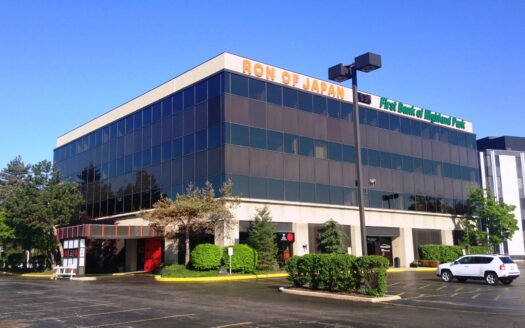633 Skokie Blvd, Northbrook, IL 60062