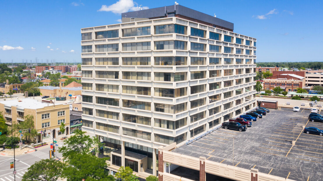 701-Lee-Street