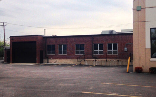 747 Lake Cook Rd, Deerfield, IL 60015