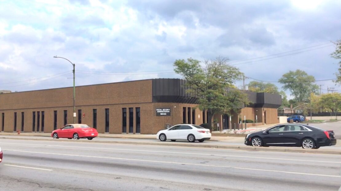 9435 S Western